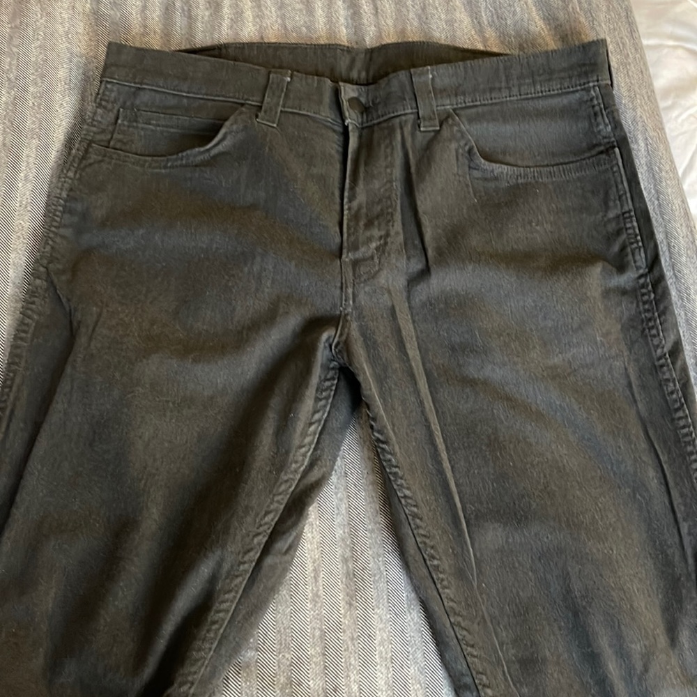 Levi’s 511 - waist-36 inseam-32
